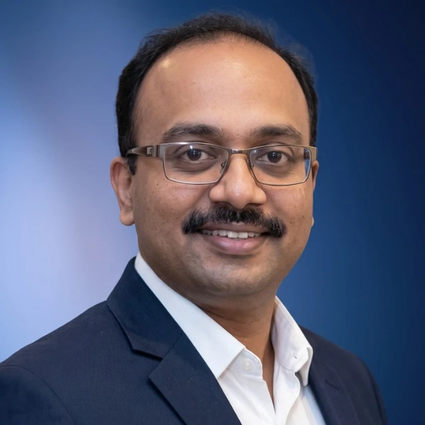 Dr. Roshan Kulkarni